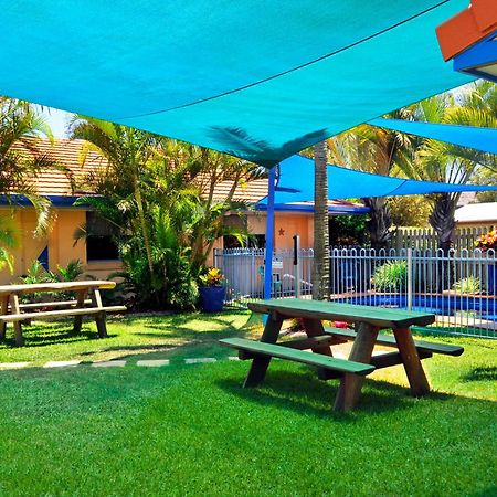 Yamba Twin Pines Motel Экстерьер фото
