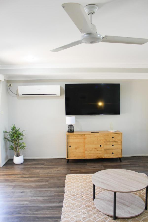 Yamba Twin Pines Motel Экстерьер фото