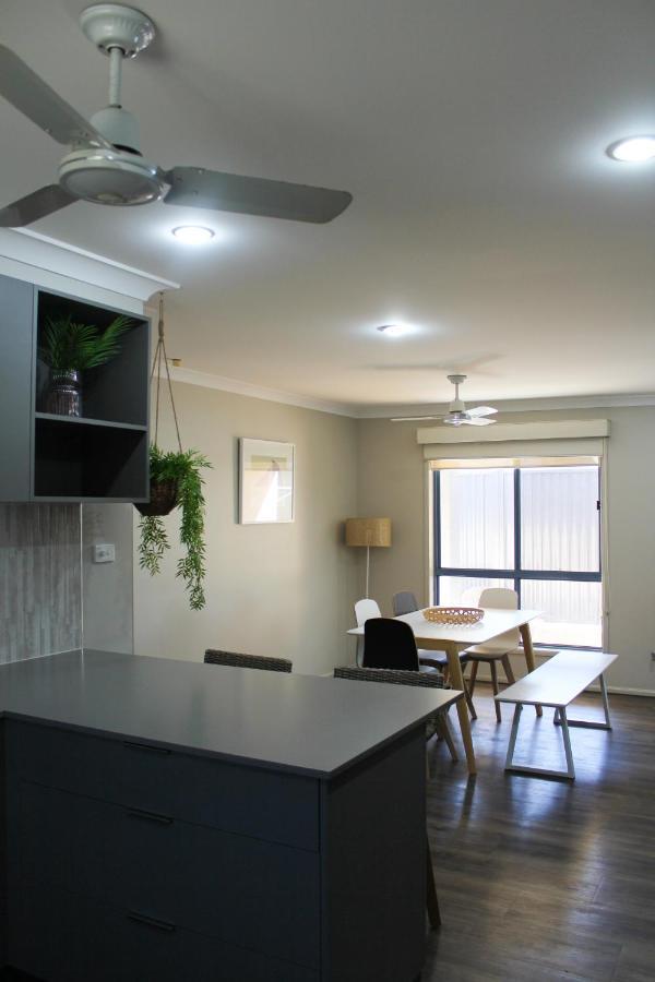 Yamba Twin Pines Motel Экстерьер фото